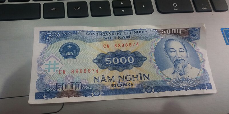 Bạn nằm mộng được người khác cho tiền 5 nghìn