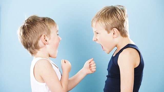 Chọn ngay cho mình con số may mắn nếu mơ thấy đánh nhau nhé