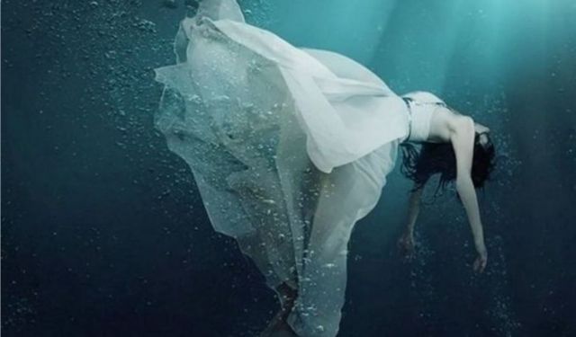 Ý nghĩa giấc mơ chết đuối nhưng không chết và con số may mắn Ý nghĩa giấc mơ chết đuối nhưng không chết và con số may mắn