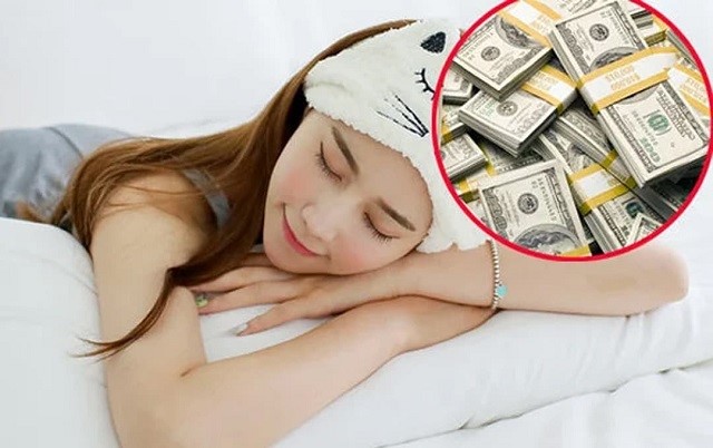 Nên vui khi mơ thấy người yêu cho tiền