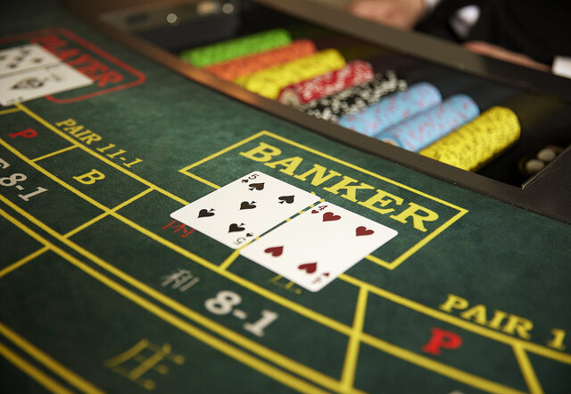 Cách chơi Baccarat chi tiết Cách chơi Baccarat chi tiết