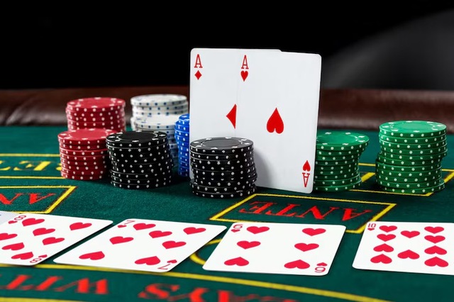 Cách chơi poker là như thế nào? Chiến thuật hay dành cho người mới Cách chơi poker là như thế nào? Chiến thuật hay dành cho người mới