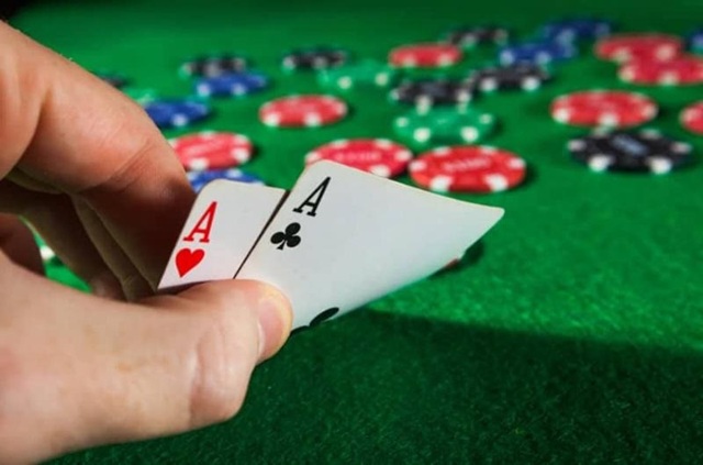 Hướng dẫn chơi Xì Dách chỉ trong 3 bước Hướng dẫn chơi Xì Dách chỉ trong 3 bước