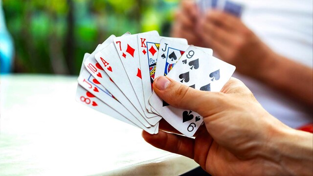 Quy tắc thắng thua trong game bài sâm lốc Quy tắc thắng thua trong game bài sâm lốc