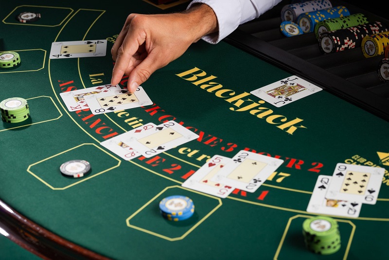Hướng dẫn tham gia Blackjack chi tiết cho tân thủ Hướng dẫn tham gia Blackjack chi tiết cho tân thủ