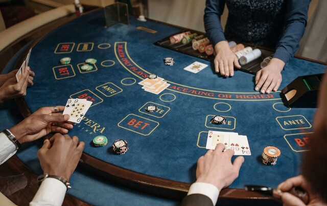 Baccarat - Game cá cược đẳng cấp tại sảnh game Baccarat - Game cá cược đẳng cấp tại sảnh game